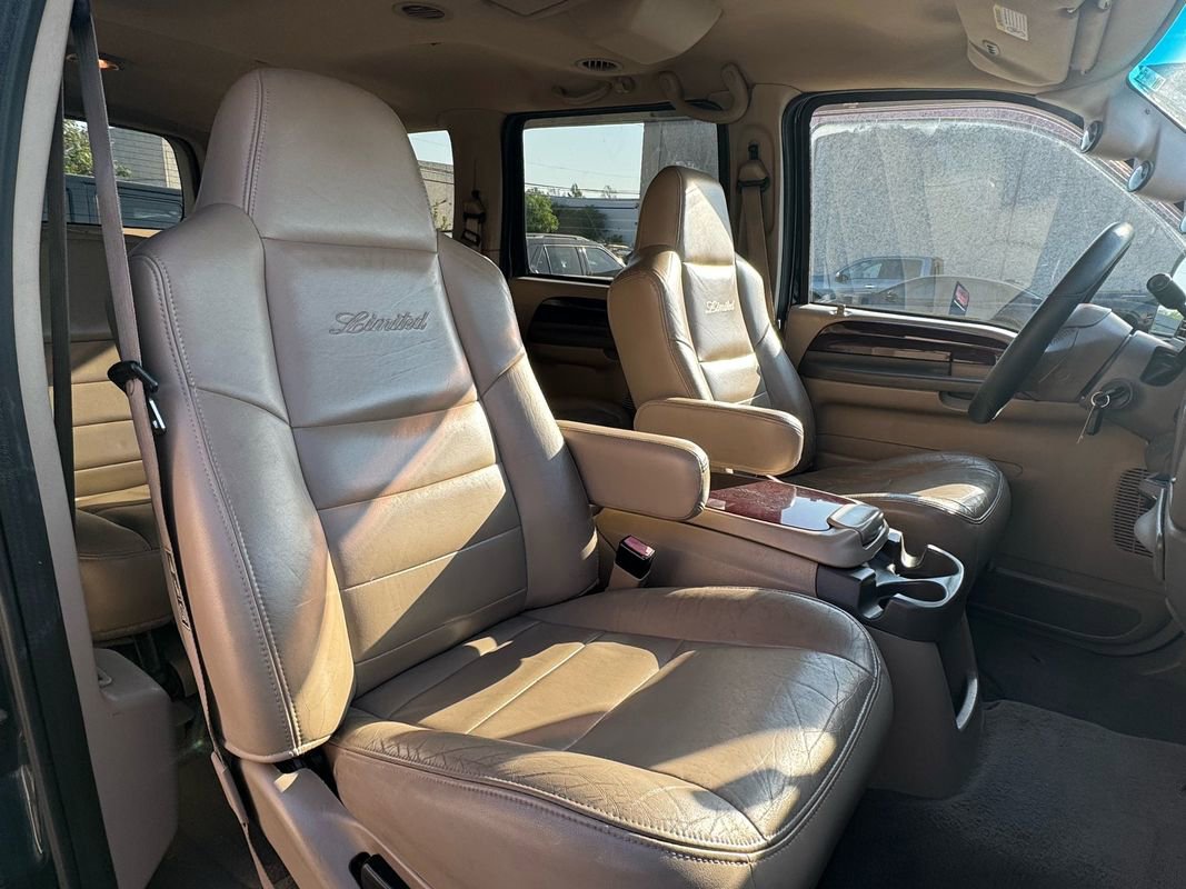 Used 2003 Ford Excursion Limited image 16