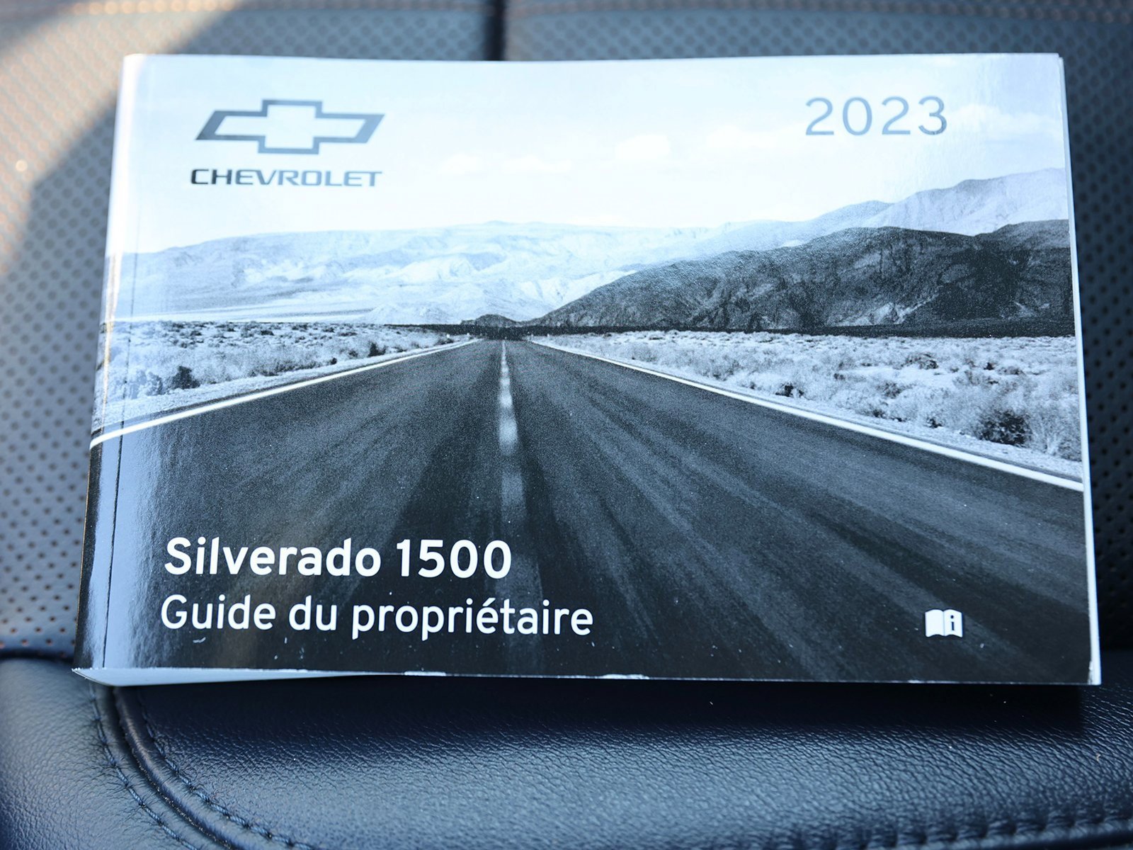 Certified 2023 Chevrolet Silverado 1500 High Country w/ Z71 Off-Road Package image 49