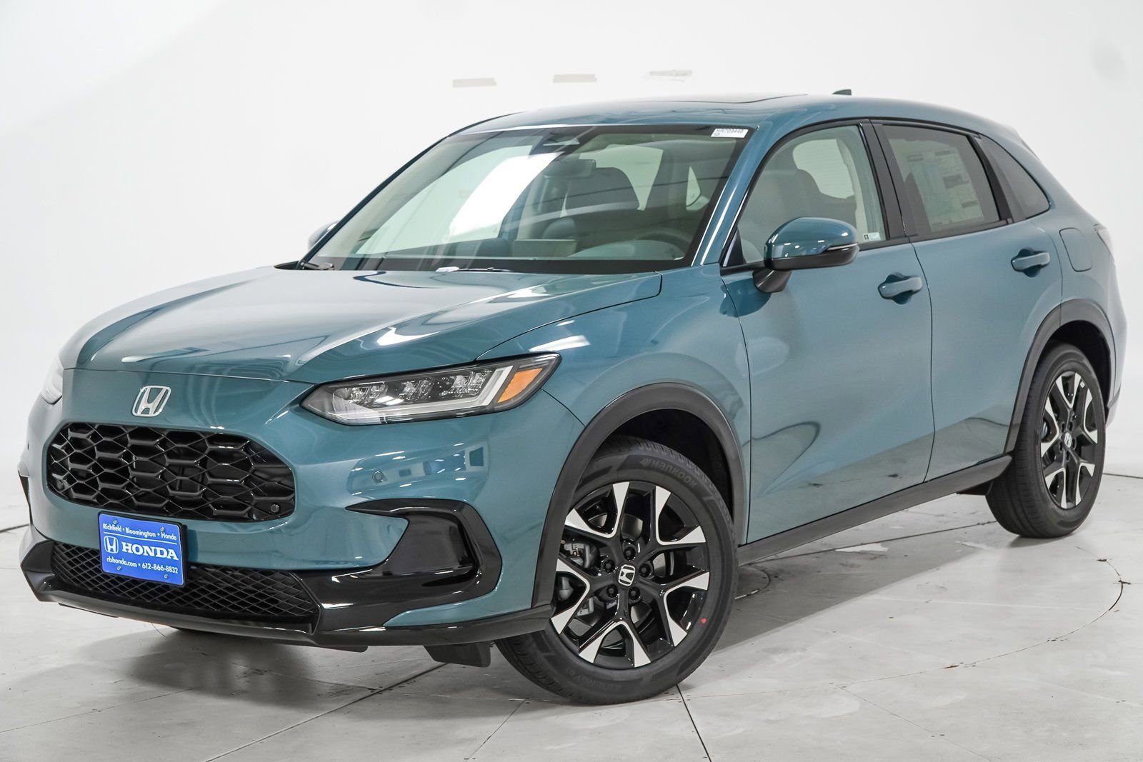 New 2026 Honda HR-V EX-L image 1