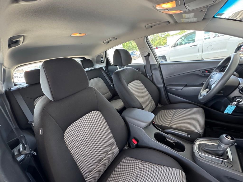 Used 2022 Hyundai Kona SE FWD image 15