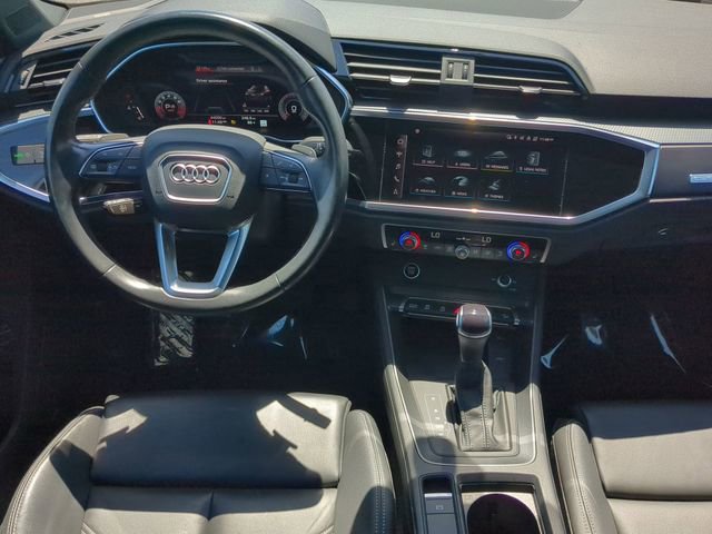 Used 2023 Audi Q3 2.0T Premium Plus w/ Premium Plus Package AWD/4WD image 13