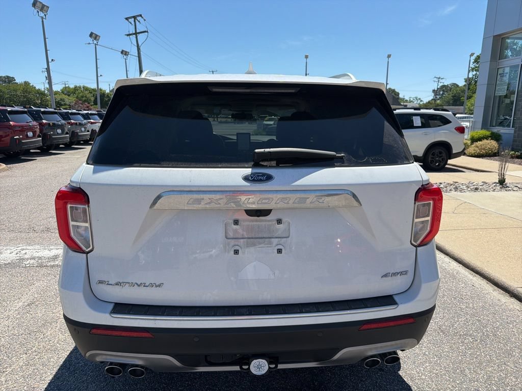 Used 2021 Ford Explorer Platinum w/ Equipment Group 601A AWD/4WD image 7