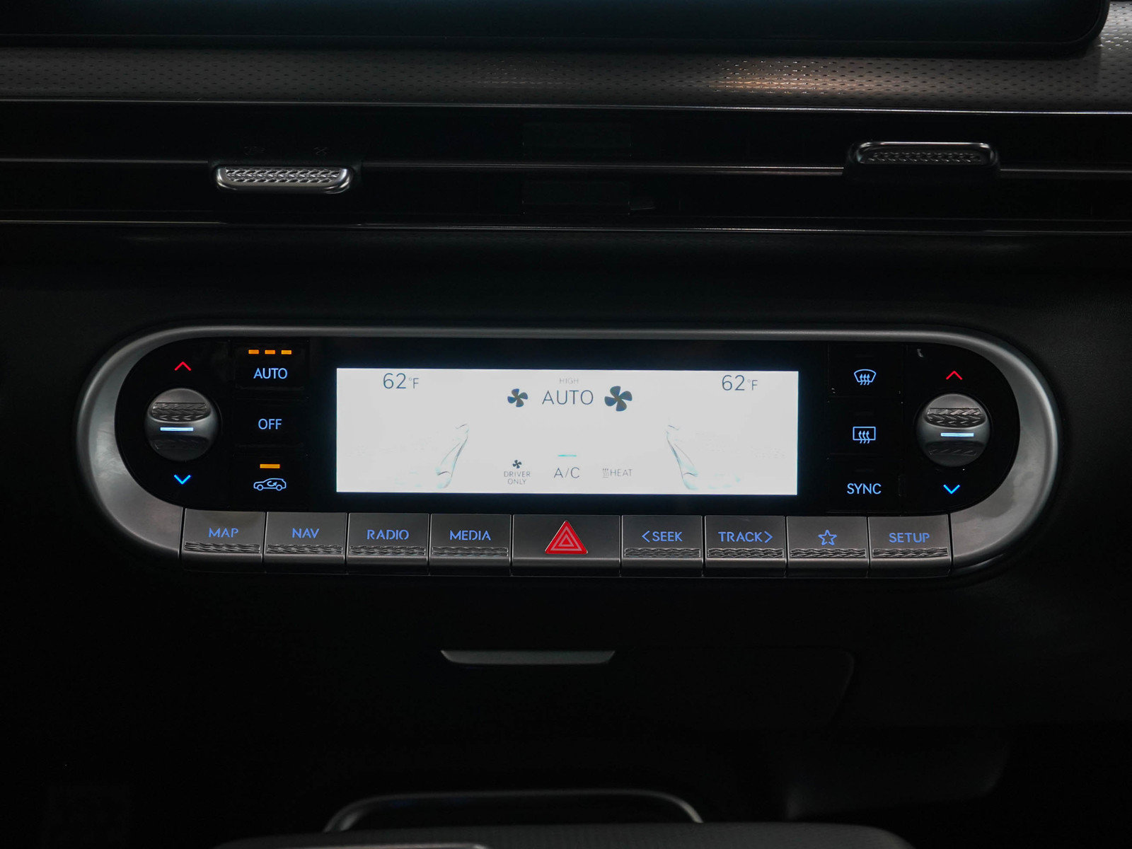 Used 2023 Genesis GV60 Advanced AWD/4WD image 19