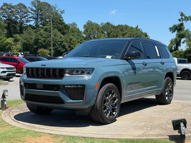 New 2026 Jeep Grand Cherokee L Summit AWD/4WD image 3