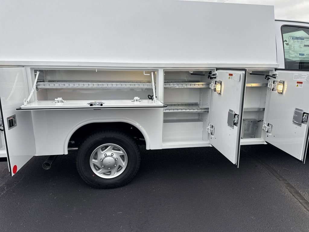 New 2026 Ford E-350 and Econoline 350 Super Duty w/ Power Equipment Group RWD image 22