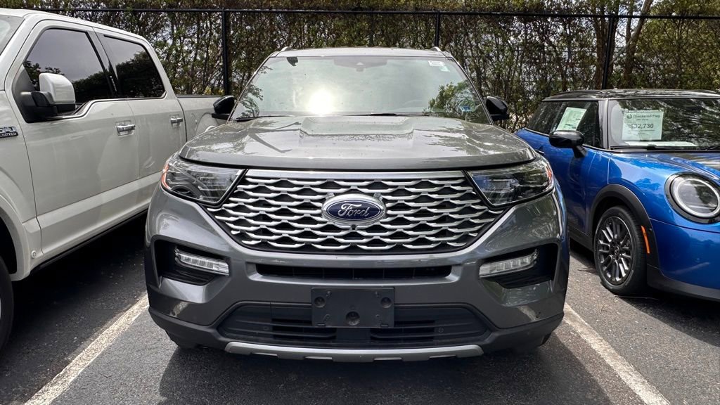 Used 2022 Ford Explorer Platinum w/ Equipment Group 601A image 12