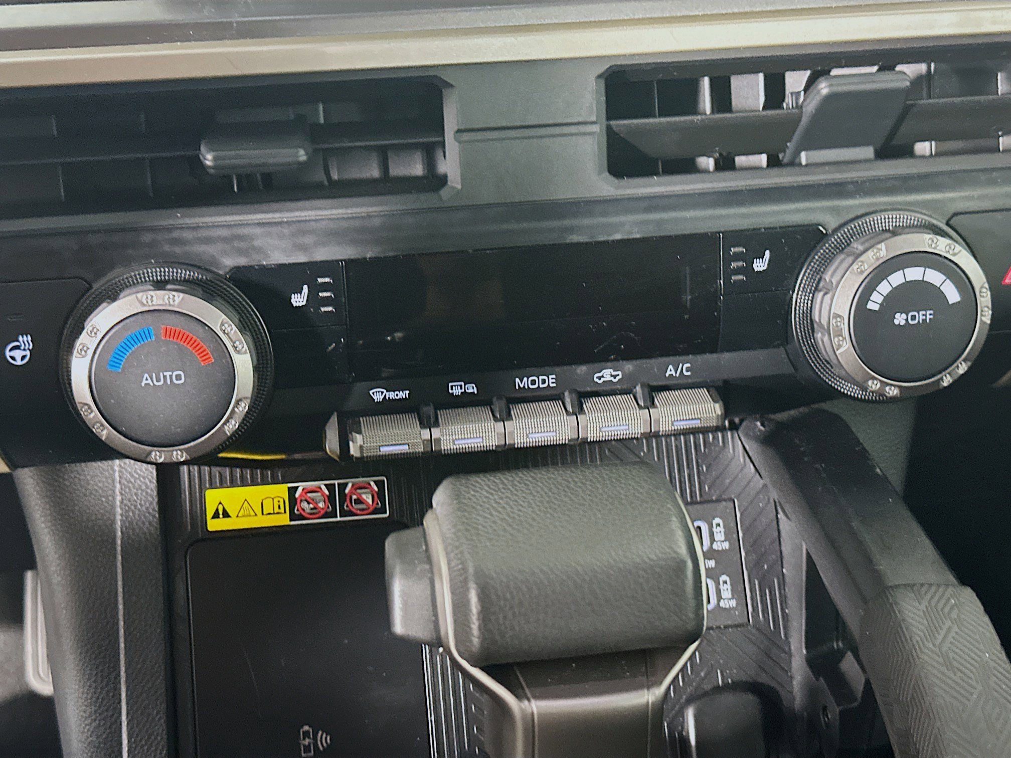 Used 2024 Toyota Tacoma SR5 RWD image 23