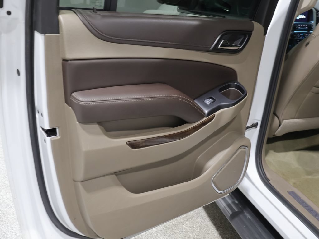 Used 2016 Chevrolet Suburban LT AWD/4WD image 18