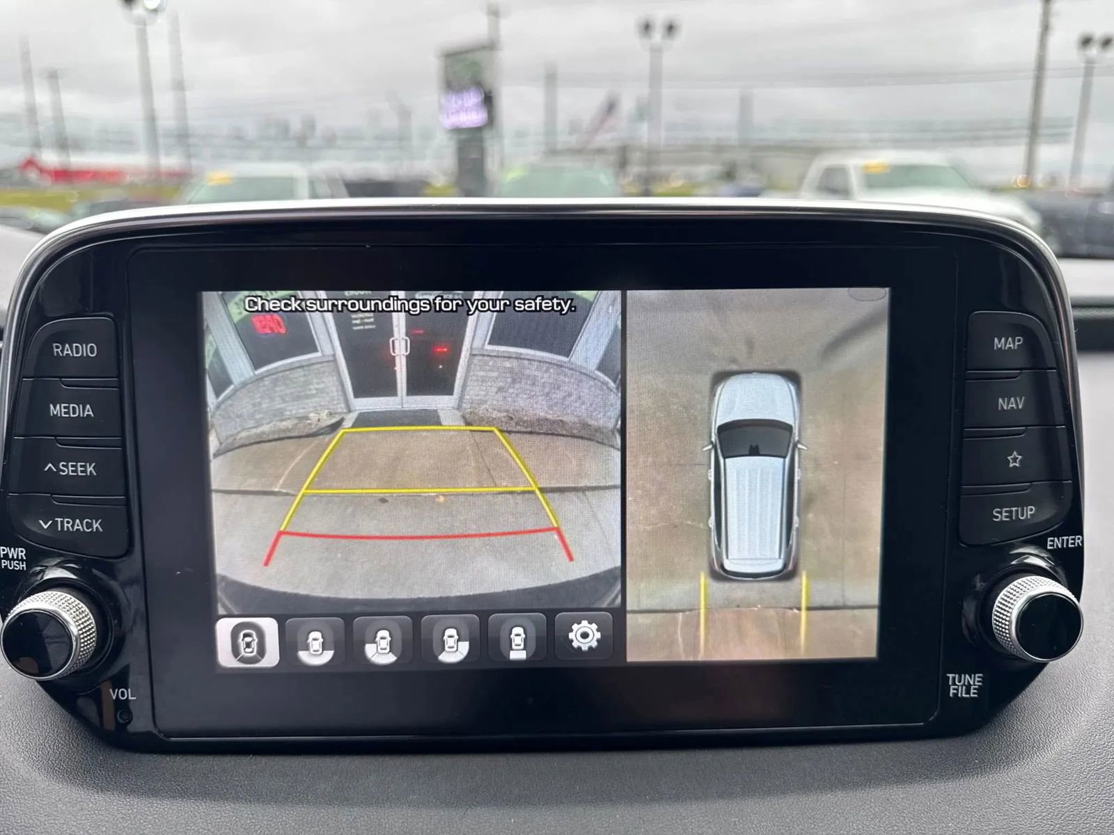 Used 2019 Hyundai Santa Fe AWD image 19