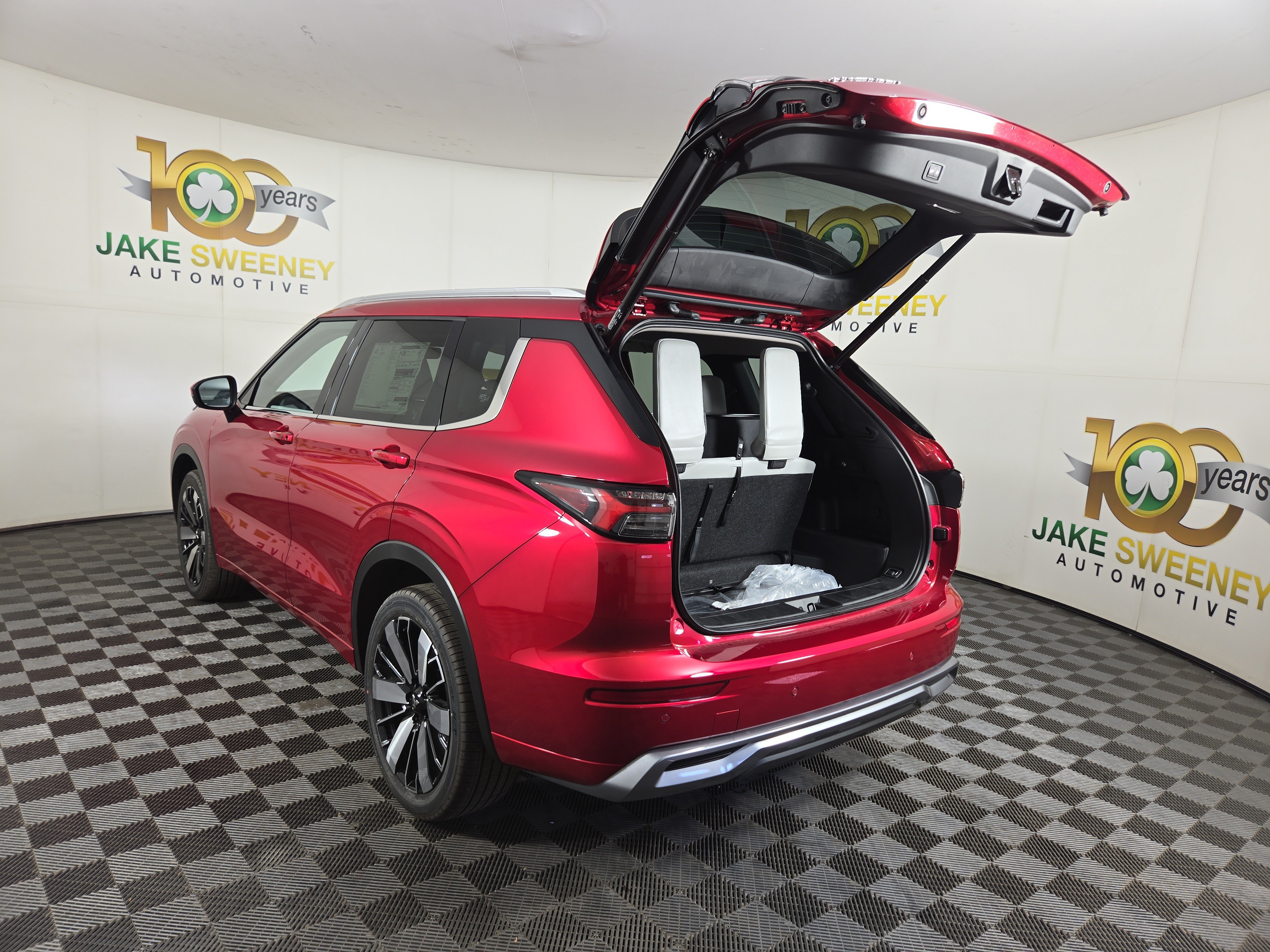 New 2026 Mitsubishi Outlander SEL FWD image 32