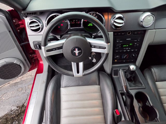 Used 2007 Ford Mustang GT Premium RWD image 19