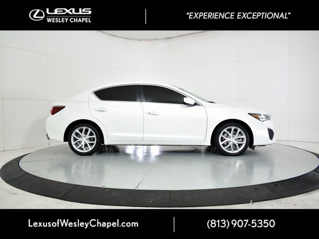 Used 2020 Acura ILX image 4