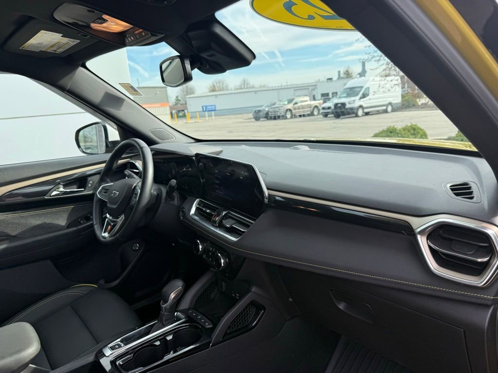 Used 2025 Chevrolet TrailBlazer ACTIV w/ Convenience Package image 28