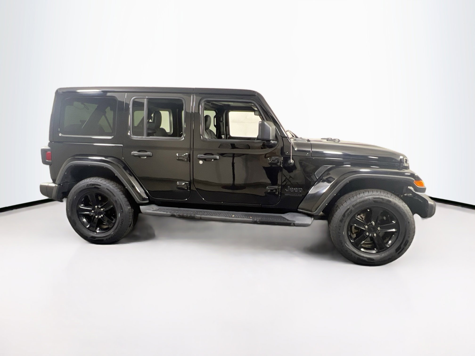 Used 2021 Jeep Wrangler Unlimited Sahara image 4