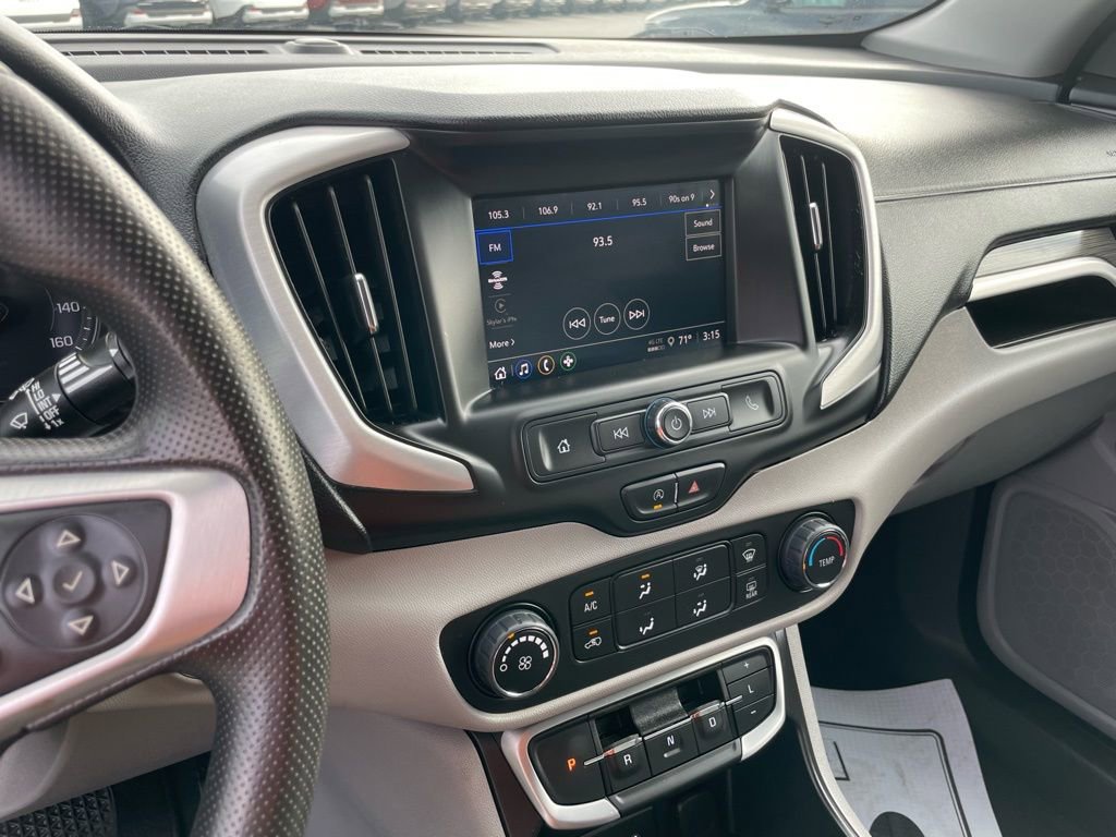 Used 2024 GMC Terrain SLE FWD image 13