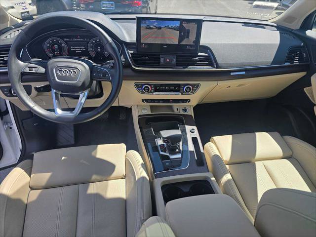 Used 2023 Audi Q5 2.0T Premium Plus w/ Premium Plus Package AWD/4WD image 21