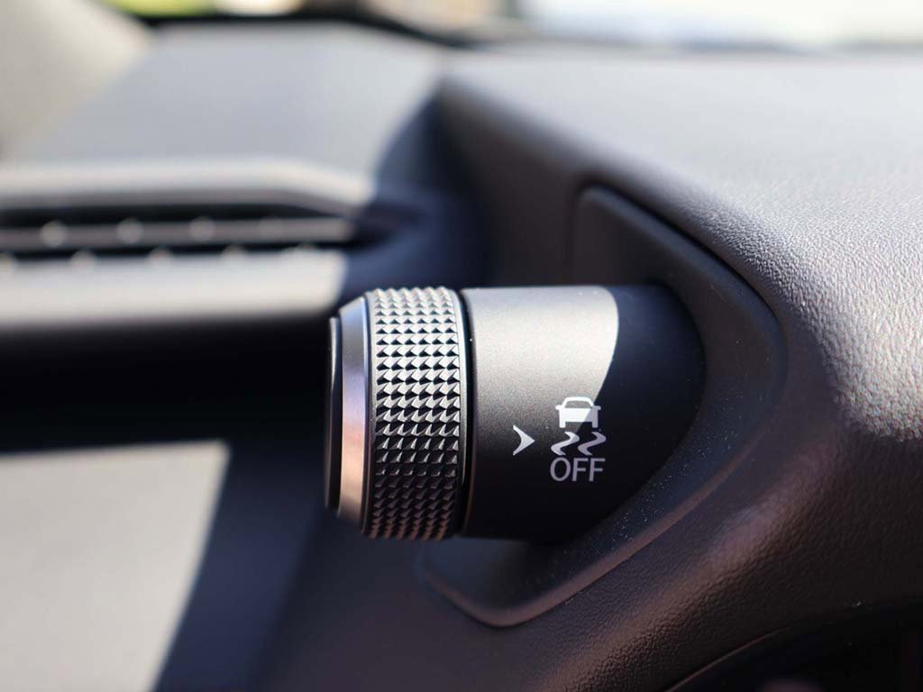 Used 2019 Lexus UX 200 image 50