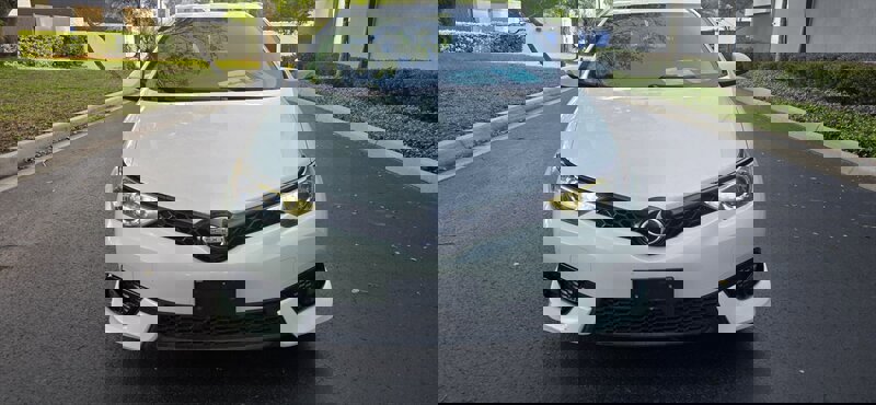 Used 2016 Scion iM image 3