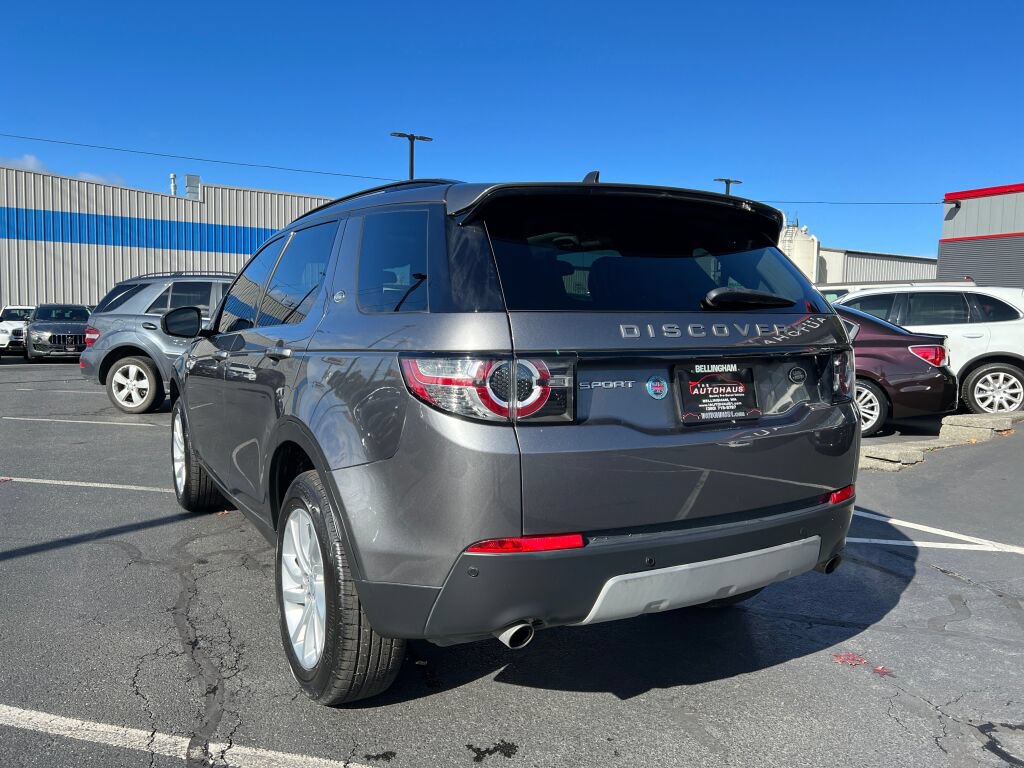 Used 2016 Land Rover Discovery Sport HSE AWD/4WD image 6