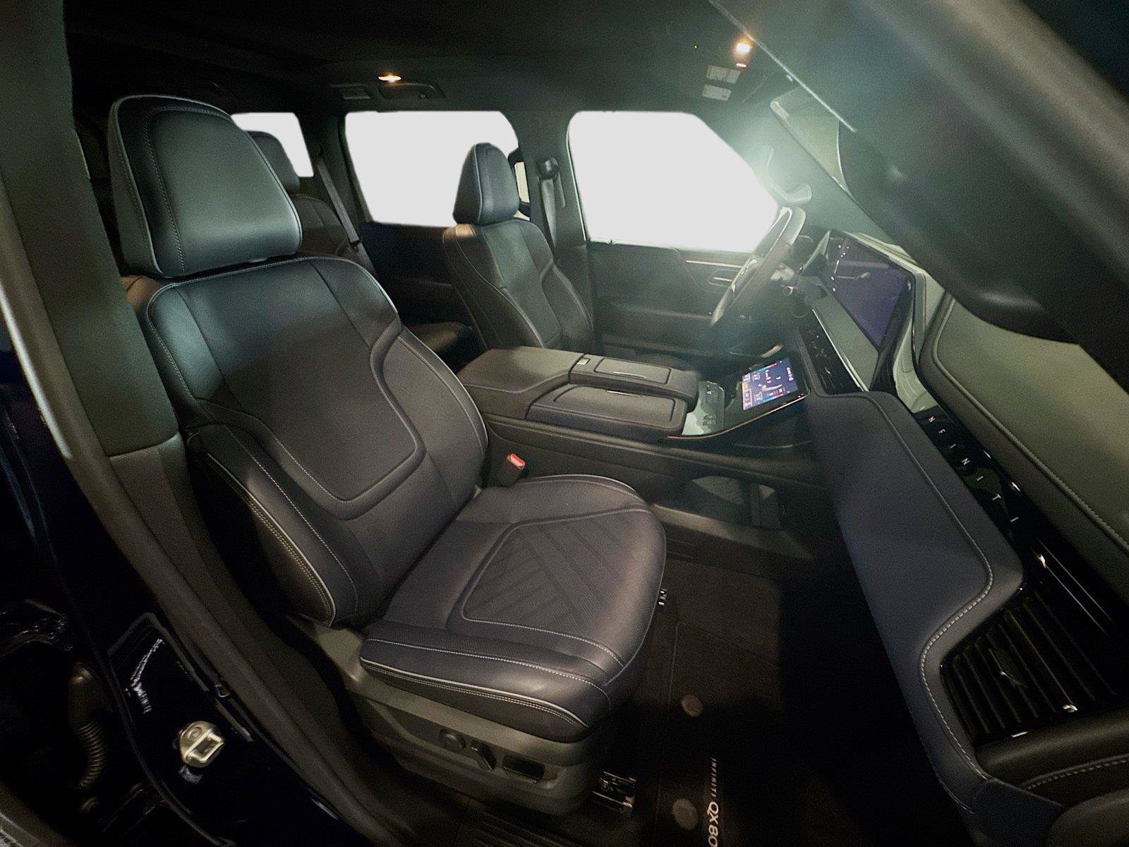 Used 2026 INFINITI QX80 Luxe AWD/4WD image 29