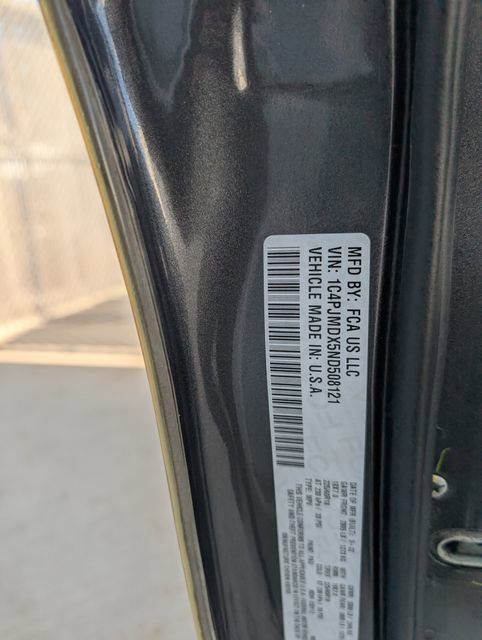 Used 2022 Jeep Cherokee Limited image 43