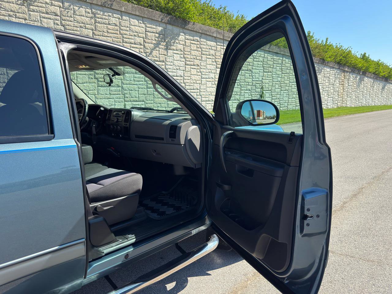 Used 2013 Chevrolet Silverado 1500 LS image 28