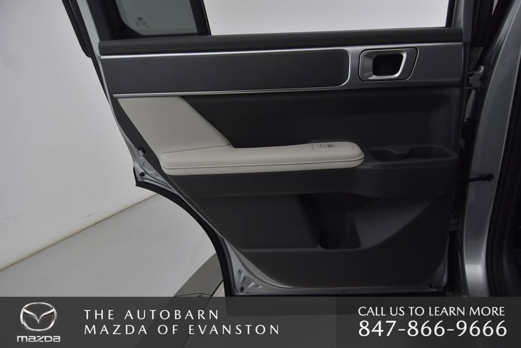 Used 2025 Hyundai Santa Fe SEL image 40