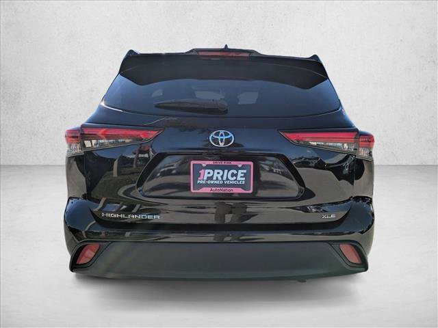 Used 2020 Toyota Highlander XLE image 7