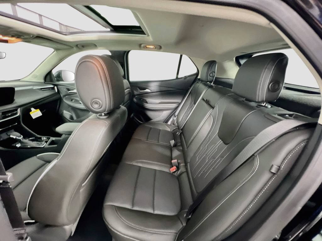 New 2025 Buick Encore GX Avenir w/ Avenir Technology Package AWD/4WD image 22