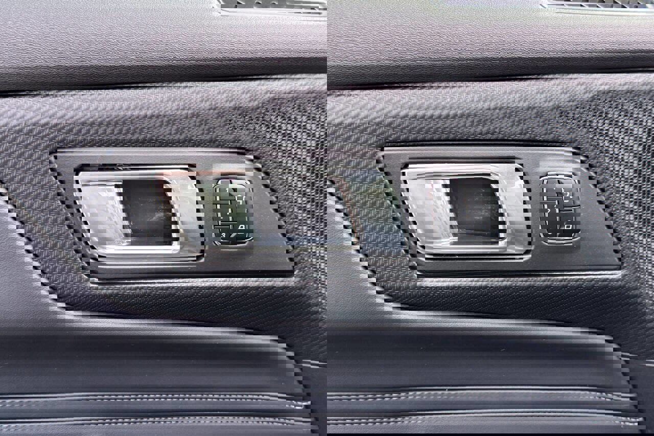 Used 2024 Ford Mustang GT Premium image 27