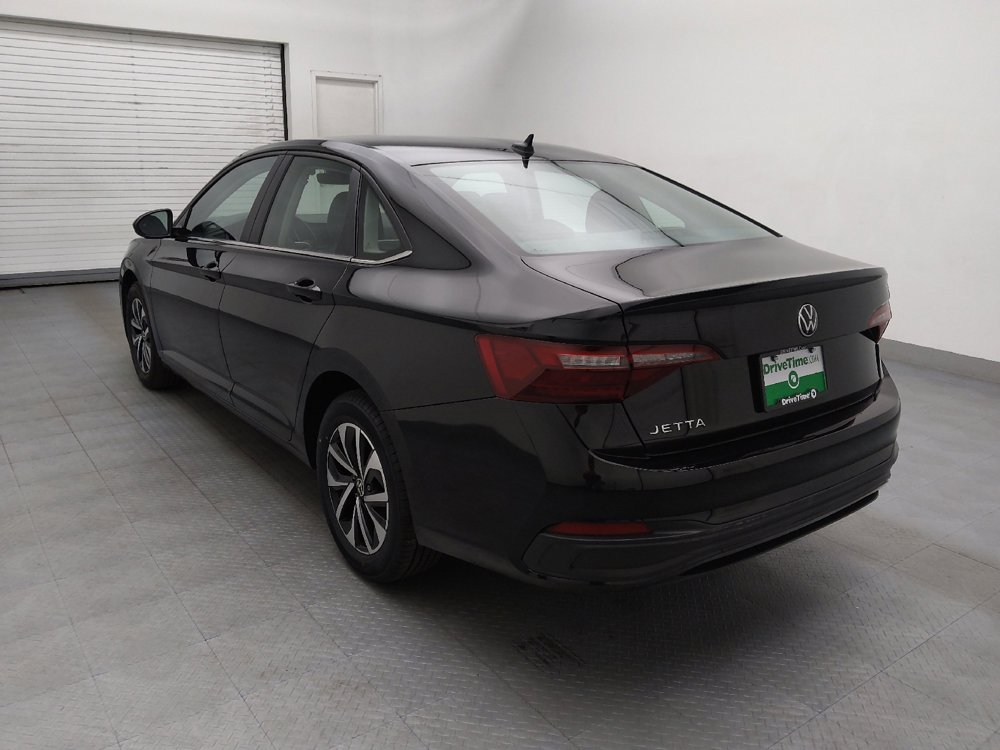 Used 2024 Volkswagen Jetta S image 5
