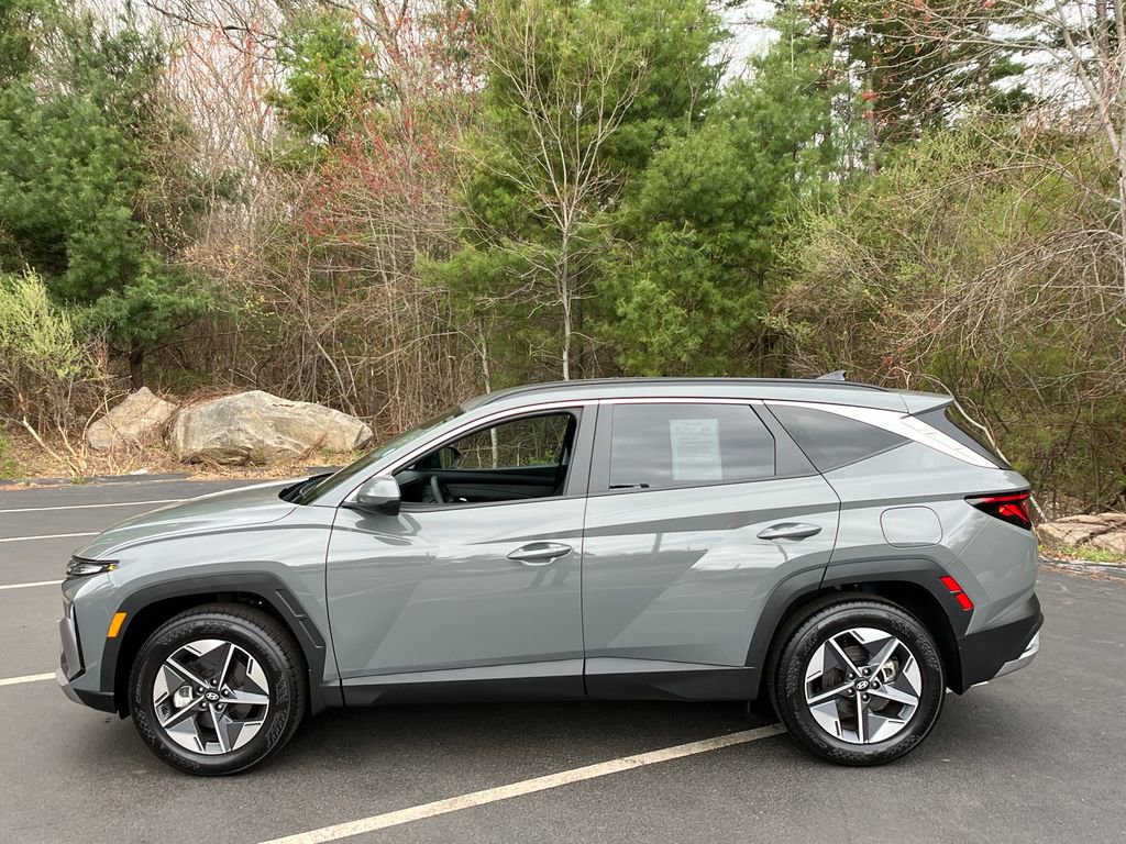 Used 2025 Hyundai Tucson SEL AWD/4WD image 2
