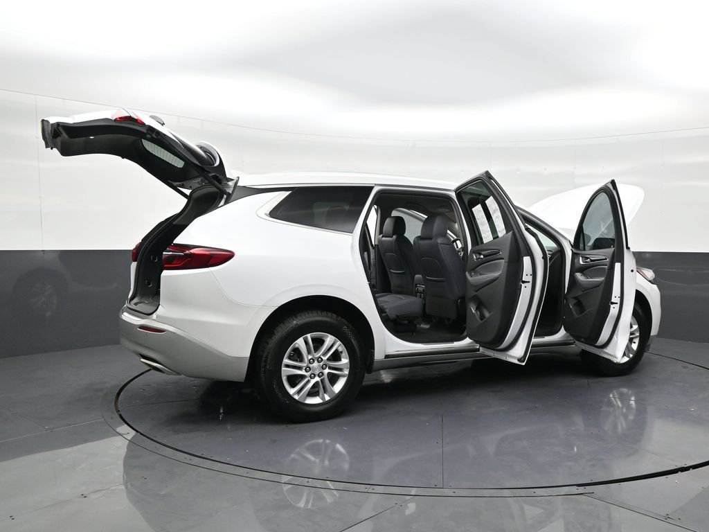 Used 2021 Buick Enclave Essence w/ Sound and Sites Package FWD image 28