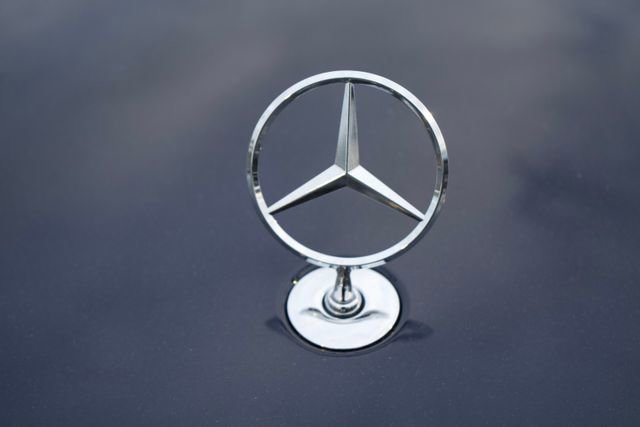 New 2026 Mercedes-Benz S 500 4MATIC image 4