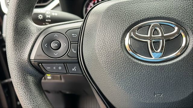 Certified 2025 Toyota RAV4 XLE AWD/4WD image 12