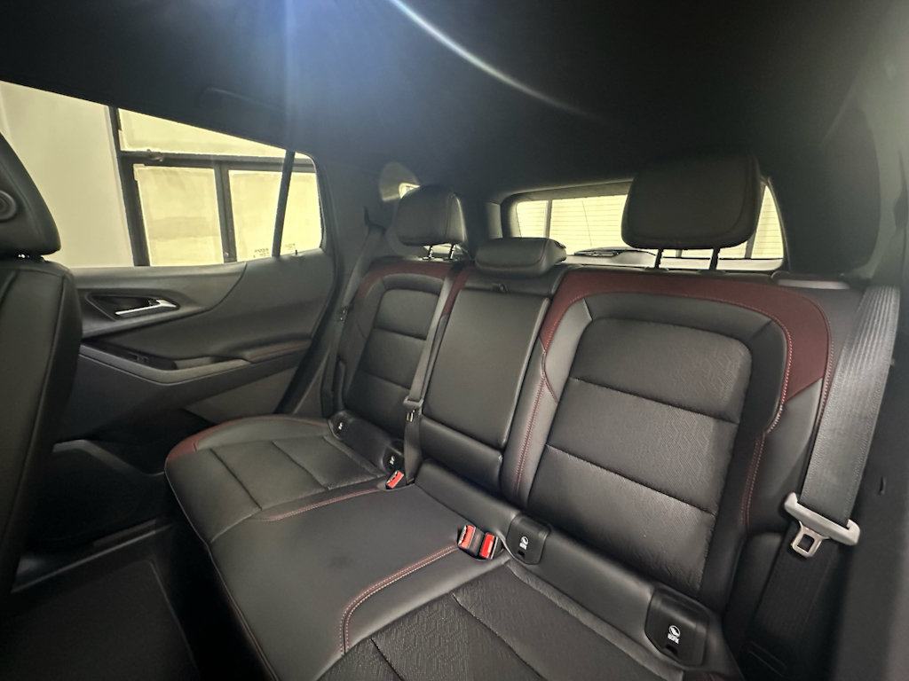 New 2027 Chevrolet Equinox RS w/ Convenience Package III FWD image 14
