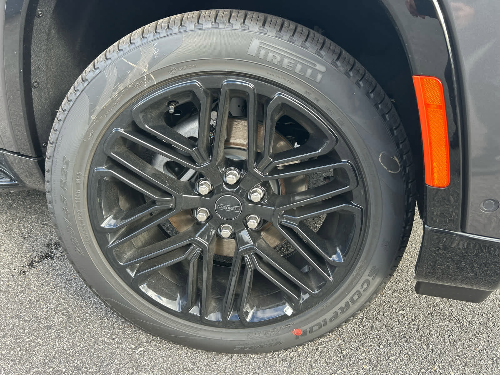 New 2025 Jeep Wagoneer L Series II w/ Premium Group I image 23