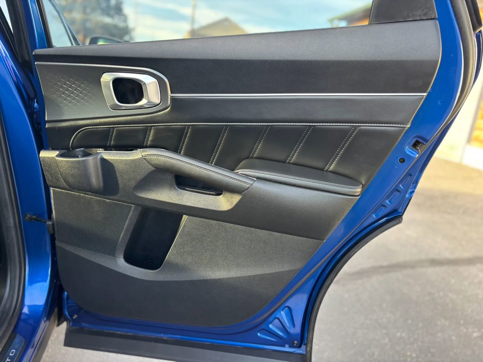 Used 2022 Kia Sorento SX image 22