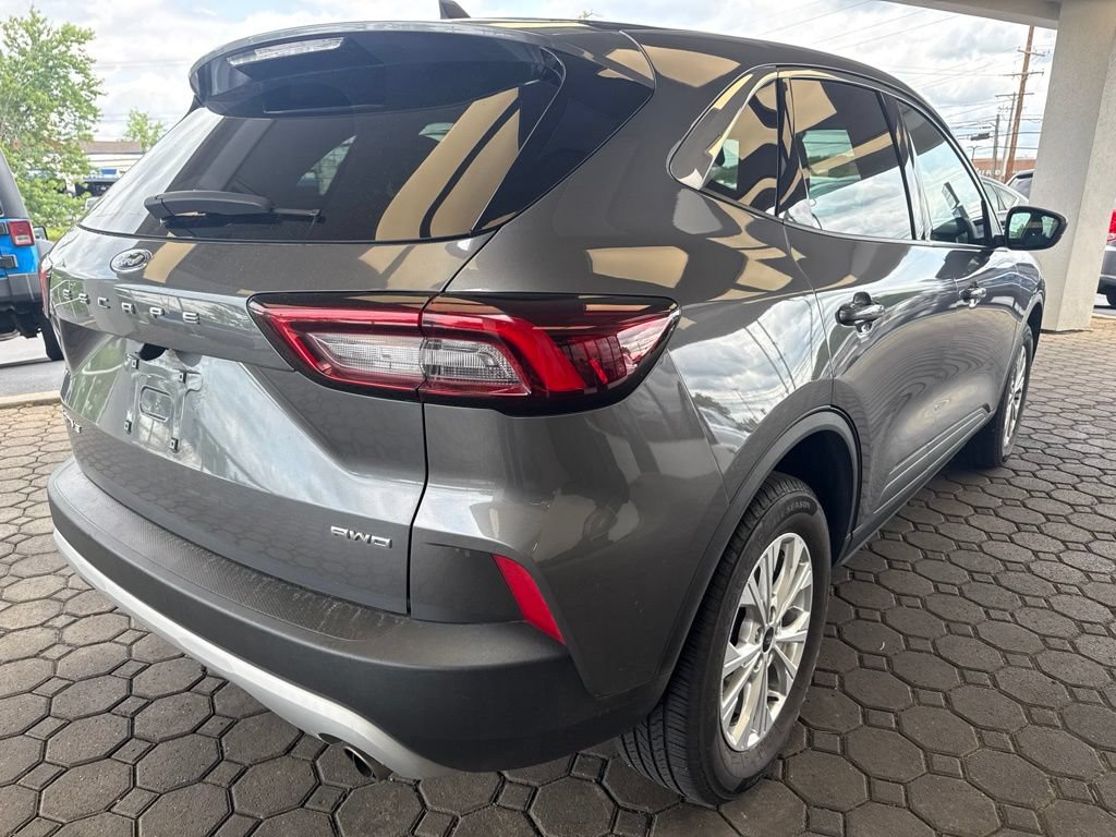Certified 2023 Ford Escape Active AWD/4WD image 6