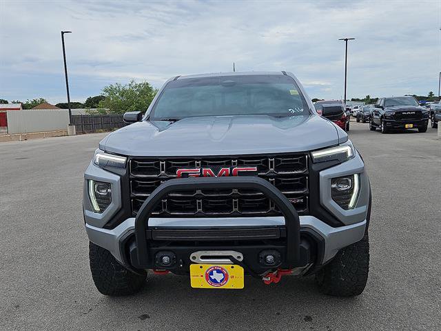 Used 2023 GMC Canyon AT4X w/ Edition 1 AWD/4WD image 8