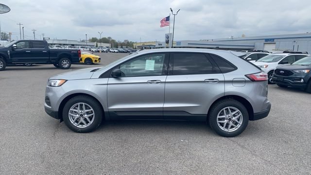 New 2024 Ford Edge SE AWD/4WD image 3