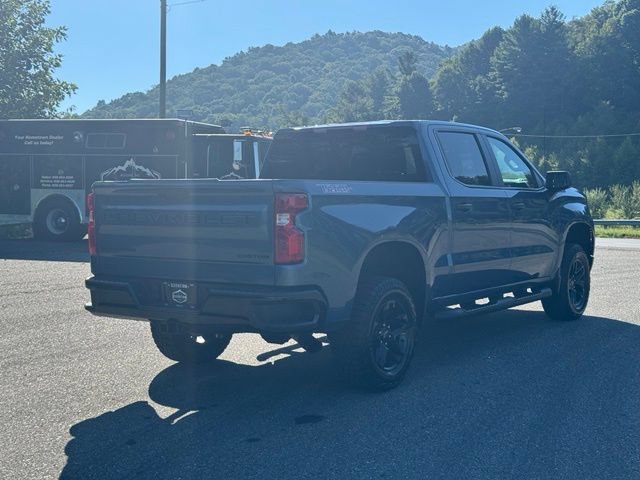 Certified 2024 Chevrolet Silverado 1500 Custom Trail Boss w/ LPO, Dark Essentials Package AWD/4WD image 7