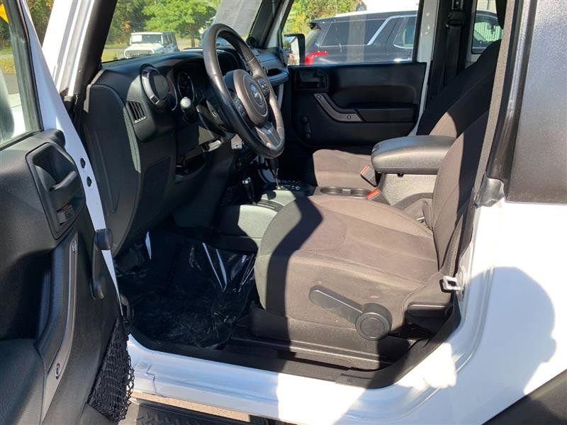 Used 2014 Jeep Wrangler Sport image 25