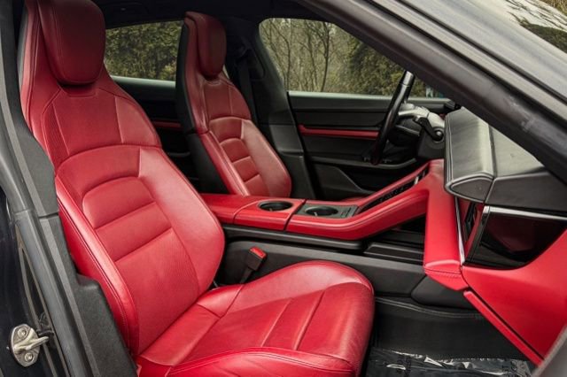 Used 2022 Porsche Taycan 4 Cross Turismo image 37