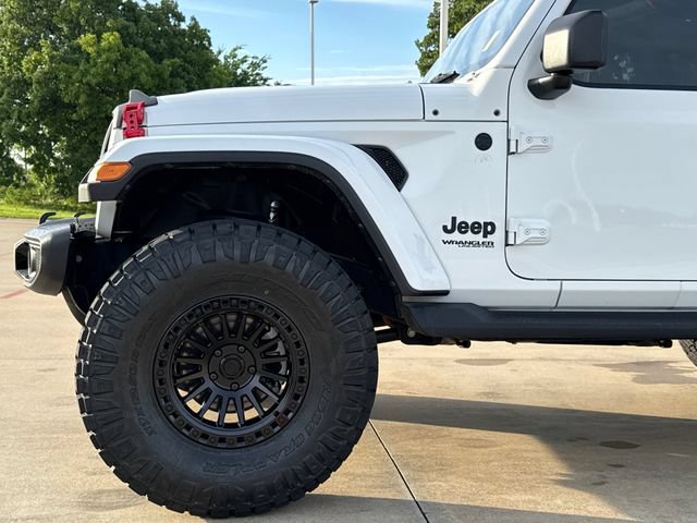 Used 2022 Jeep Wrangler Unlimited Sahara AWD/4WD image 5