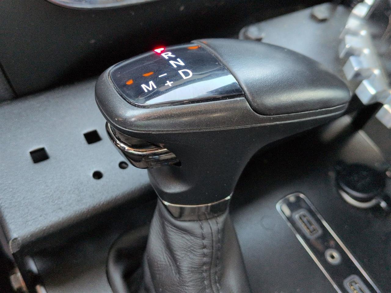 Used 2018 Dodge Durango AWD image 26