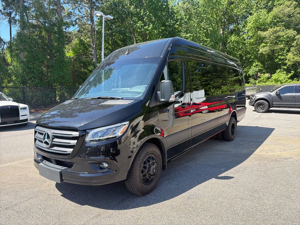 Used 2024 Mercedes-Benz Sprinter 3500 image 1