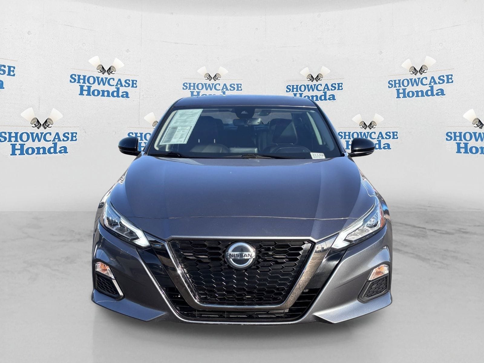 Used 2020 Nissan Altima 2.5 SR w/ Premium Package FWD image 6