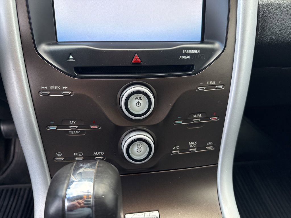 Used 2013 Ford Edge SEL image 22