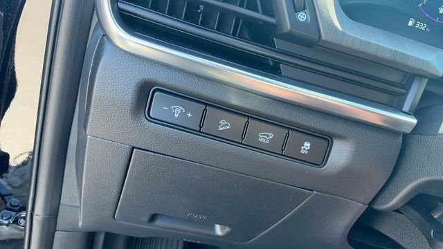 Used 2025 Kia Telluride SX w/ SX Captain's Chair Package AWD/4WD image 27